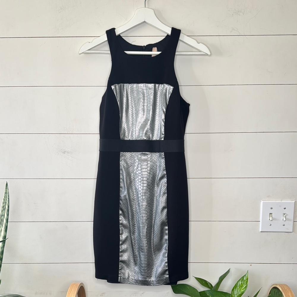 BAILEY 44 Heat Shield Black Metallic Sleeveless Dress Size Small